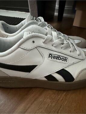 Reebok White Leather Sneakers with Black Accents